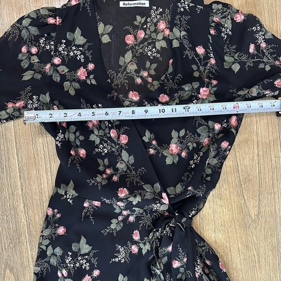 Reformation Zoe Wrap Dress Floral Rose Print Half Sleeve Small - Picture 5 of 14